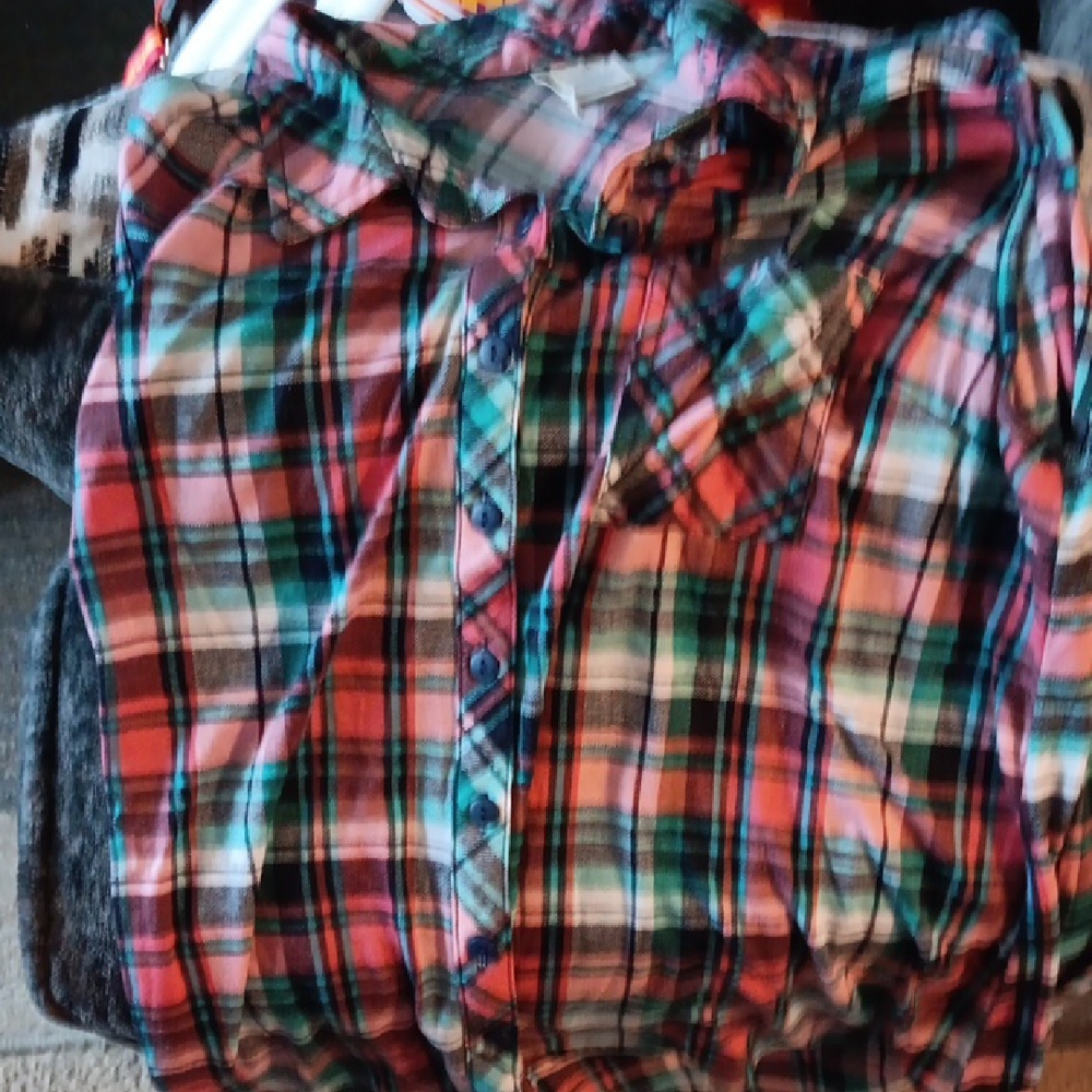 Plaid Women's Shirt - Multicolor